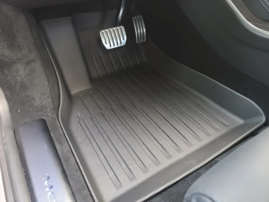 When Is the Best Time to Get New Tesla Car Mats?